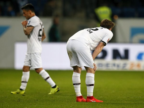 El Leverkusen cae y se aleja de la zona 'Champions'