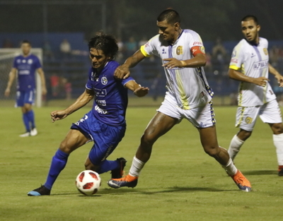 Sol de América y Capiatá ofrecen poco y sellan un empate sin goles