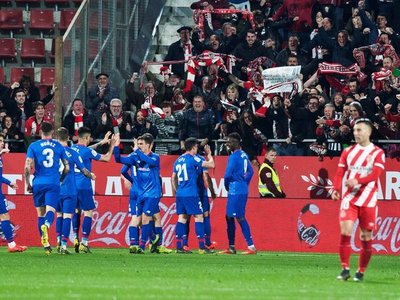El Athletic aprovecha la mala racha del Girona
