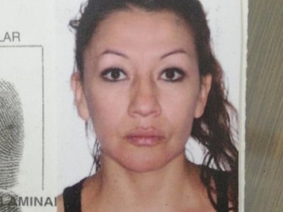Detienen a pareja de secuestrador, tras ingreso ilegal al país