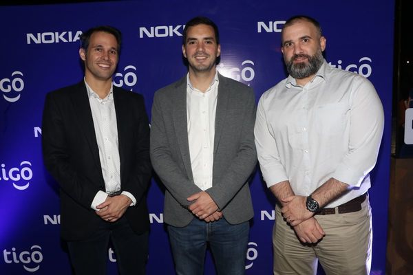 Lanzamiento Tigo-Nokia