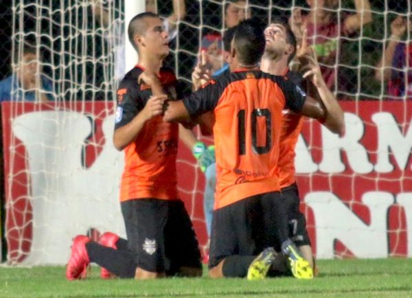 Triunfo estratégico de las águilas
