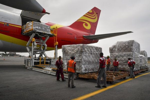 Venezuela recibió 65 Tn de medicinas de China