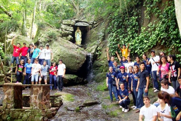 Excursión franciscana al Ybytyruzú, mañana - Edicion Impresa - ABC Color