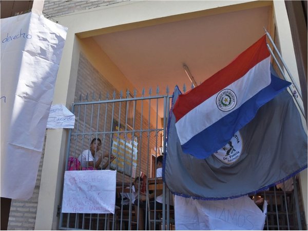 Crisis por falta de rubros aumenta y Petta culpa ahora a intendentes