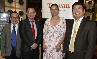 Homenaje a Asociación de Taiwán ICDF Alumni - Edicion Impresa - ABC Color