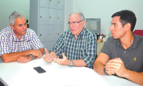 Jóvenes en espacio de poder, sugieren | Diario Vanguardia 08