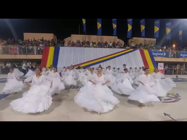 EMOTIVA NOCHE A PURA DANZA EN ENCARNACIÓN