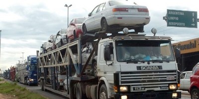 GOBIERNO PLANTEA CREAR IMPUESTOS A LOS AUTOS USADOS Y LAS MOTOCICLETAS