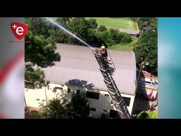 CAPACITAN A BOMBEROS EN CASOS DE INCENDIOS EN ALTURAS