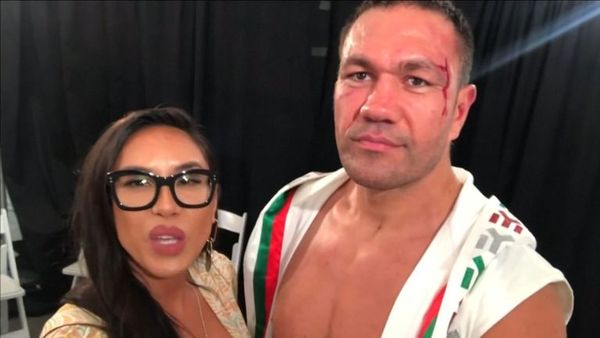 Boxeador enfrentará cargos por besar a una reportera - ADN Paraguayo