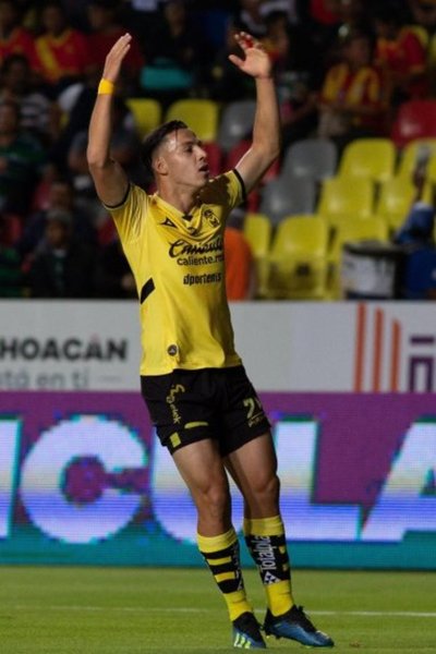 Gol de Ferreira en derrota del Monarcas - Deportes - ABC Color