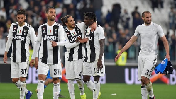 Juventus se corta solo en la punta de la Serie A