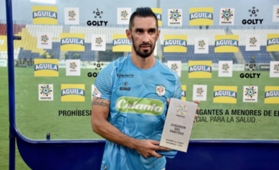 HOY / Marca un gol en un partido que Cardozo no lo puede completar