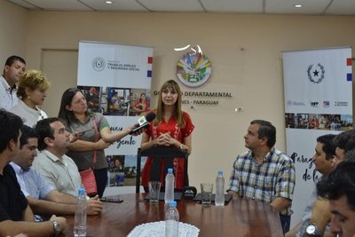 Capacitar con miras a la maquinización de Aña Cua - Nacionales - ABC Color