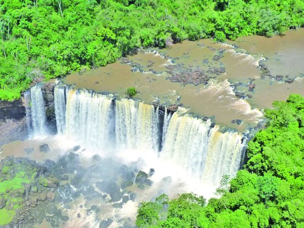 Preparan proyecto para mejorar la infraestructura del Salto Ñacunday