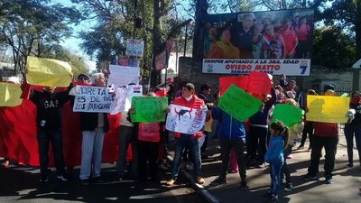 Conflicto en Unace: Dirigente denuncia supuestas amenazas de Oviedo Matto » Ñanduti