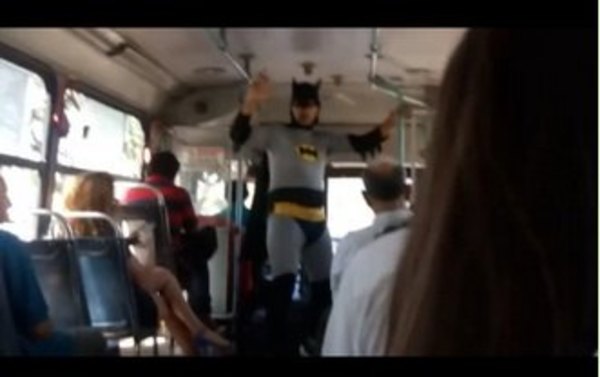 'No me visto de Batman, yo ¡soy Batman!