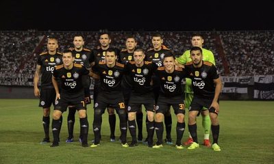 Olimpia se distancia tras derrota de Cerro Porteño