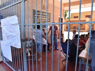 MEC ya sabía de jubilación masiva, pero no previó reemplazos docentes