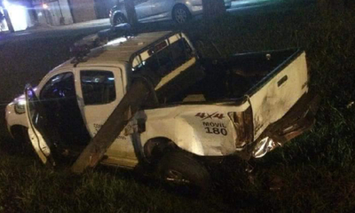 Ebrio al volante choca contra una patrullera | Diario Vanguardia 07