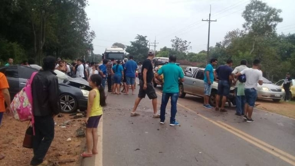 Conductores mueren tras choque frontal en Itauguá
| Paraguay en Noticias