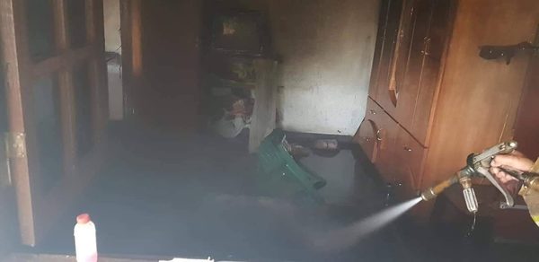 CNEL. BOGADO: SE OLVIDÓ LA PLANCHA ENCENDIDA Y SE PRODUJO UN INCENDIO