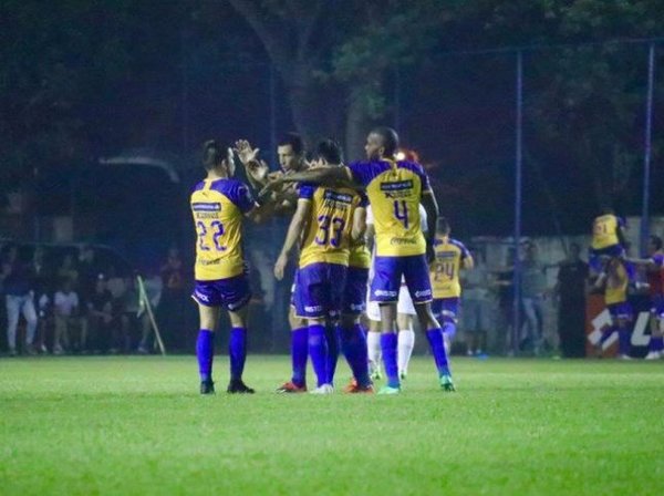 Luqueño sigue por la senda victoriosa mientras que Guaraní no pudo ganar » Ñanduti