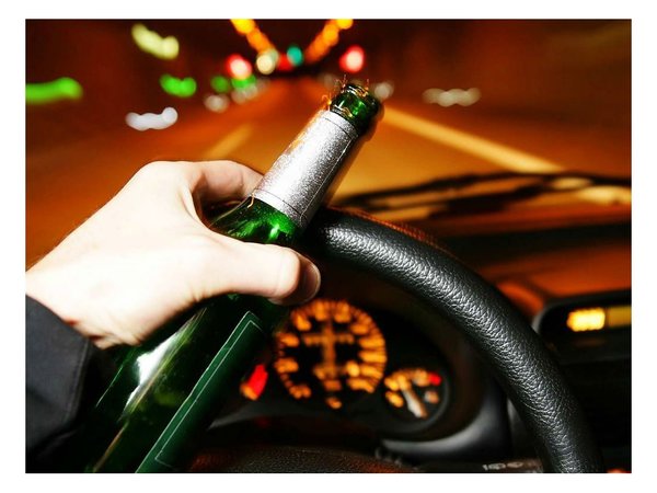La Corte borra de un plumazo la tolerancia cero para el alcohol