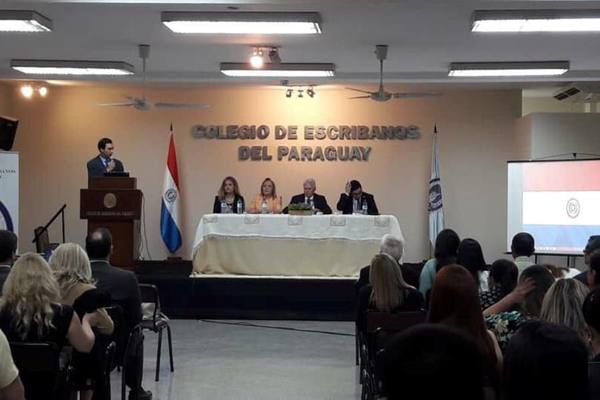 Escribanos: “todo lo que hacemos está bajo secreto profesional”