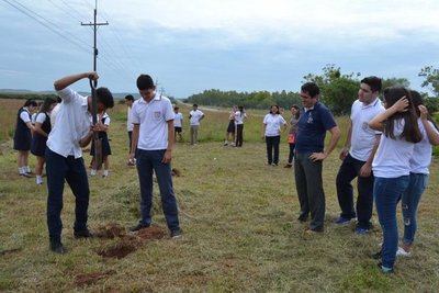 San Juan Bautista prende inicia arborización - Nacionales - ABC Color