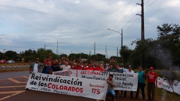 Colorados exigen cargos en Itaipú