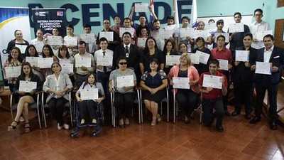 PERSONAS CON DISCAPACIDAD CULMINARON EXITOSAMENTE CURSOS DE OPERADOR BÁSICO DE COMPUTADORA