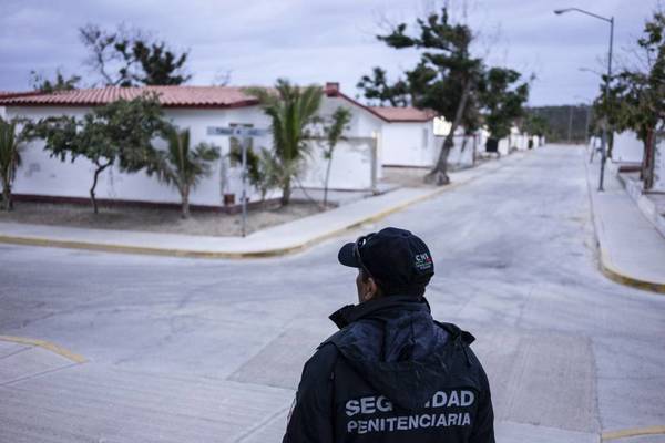 México cierra las Islas Marías, cárcel tropical que algunos no quieren dejar