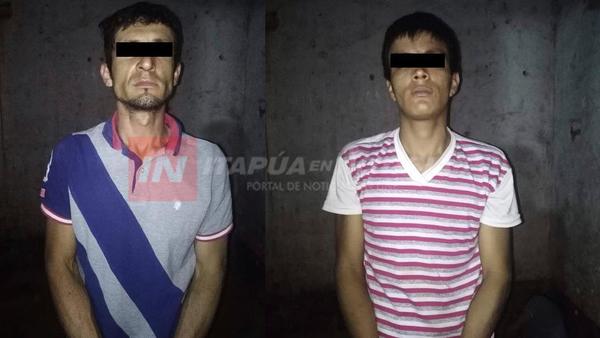 ATRAPAN A SUPUESTOS ROBAMOTOS Y RECUPERAN DOS MOTOCICLETAS.
