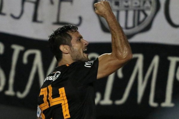 Roque Santa Cruz: “el equipo mostró carácter”
