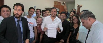 Miguel Prieto inscribe su candidatura en Ciudad del Este - ADN Paraguayo