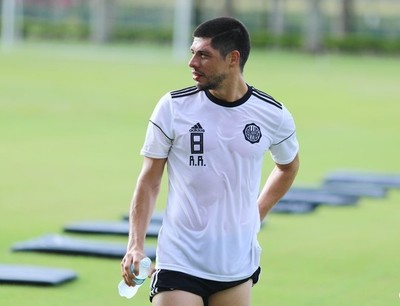 Rodrigo Rojas se perfila como titular en Copa Libertadores