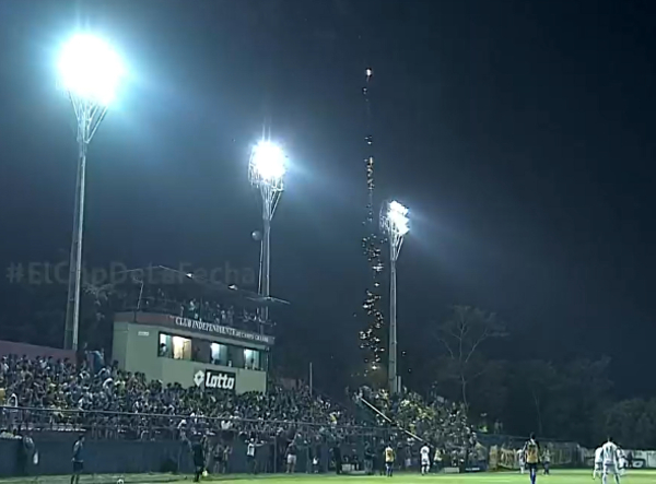 Con todas las luces