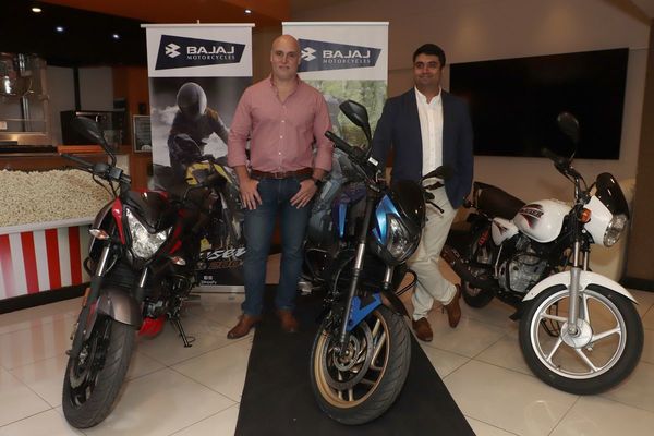 Presentaron las motos Bajaj