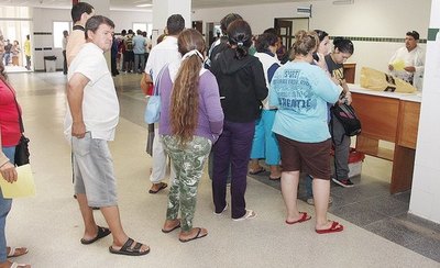 Clínica, sin lugar para atender a los pacientes