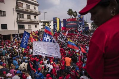 Ciudadanía protesta ante nuevos cortes