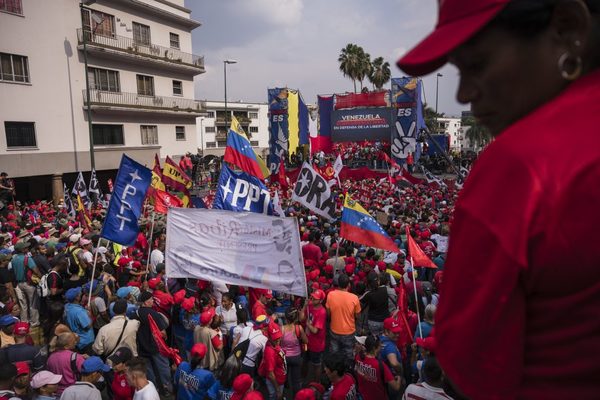 Ciudadanía protesta ante nuevos cortes
