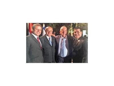 Gobierno afirma que policías desleales protegerían a Messer