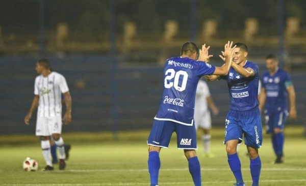 HOY / Sol hace su estreno en la Copa Sudamericana