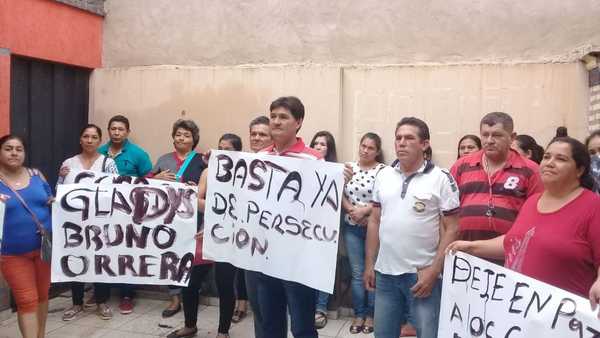 Sigue la crisis en el Colegio Enrique Solano López – Prensa 5