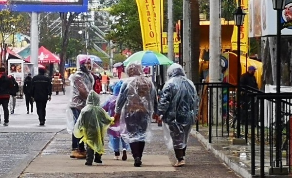 Meteorología emite alerta de tiempo severo para tres departamentos