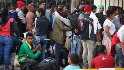 Trump celebra que México detenga migrantes de Guatemala, Honduras y El Salvador | .::Agencia IP::.