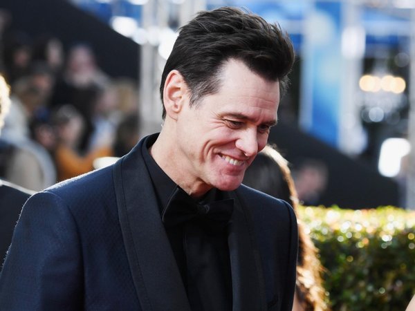 Jim Carrey es insultado por nieta de Benito Mussolini