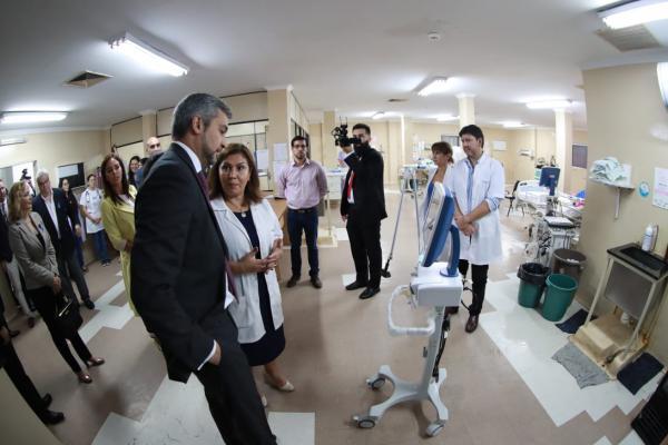 Hospital Niños de Acosta Ñu recibe insumos y equipos de alta complejidad